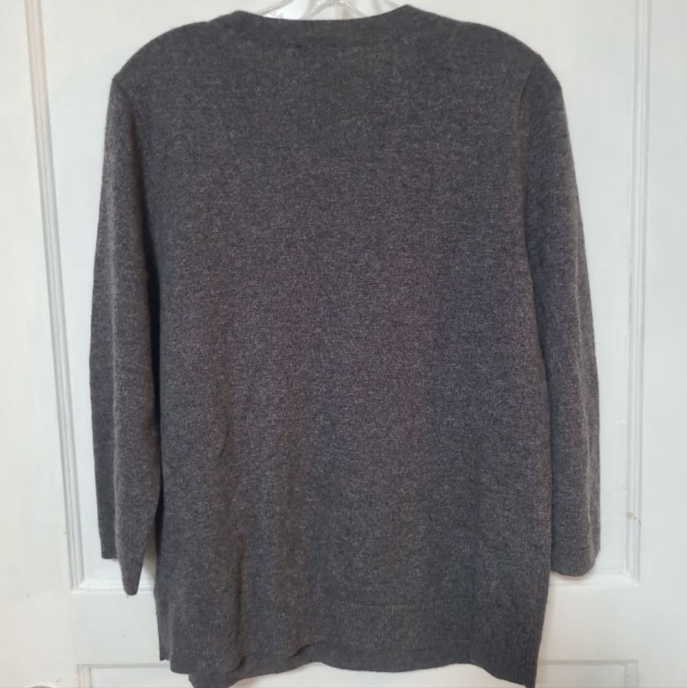 XL Talbots Dark Gray Crewneck Cashmere Sweater - Picture 4 of 4